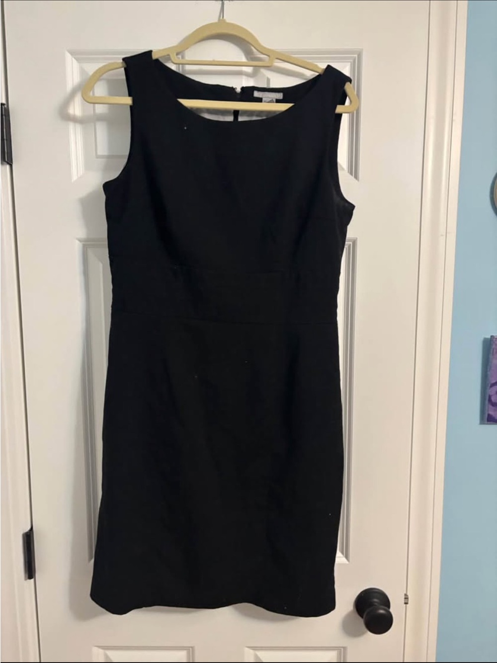H&M Black Sleeveless Mini Sheath Dress